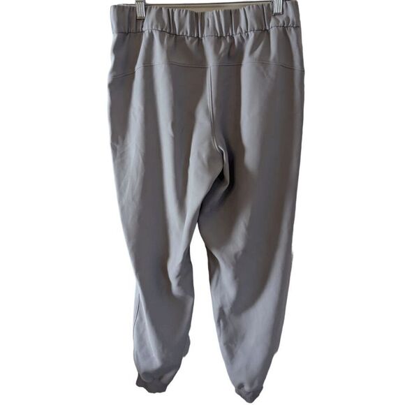 LULULEMON ATHLETICA On The Fly Jogger in Silverscreen Size 8 - Picture 4 of 4